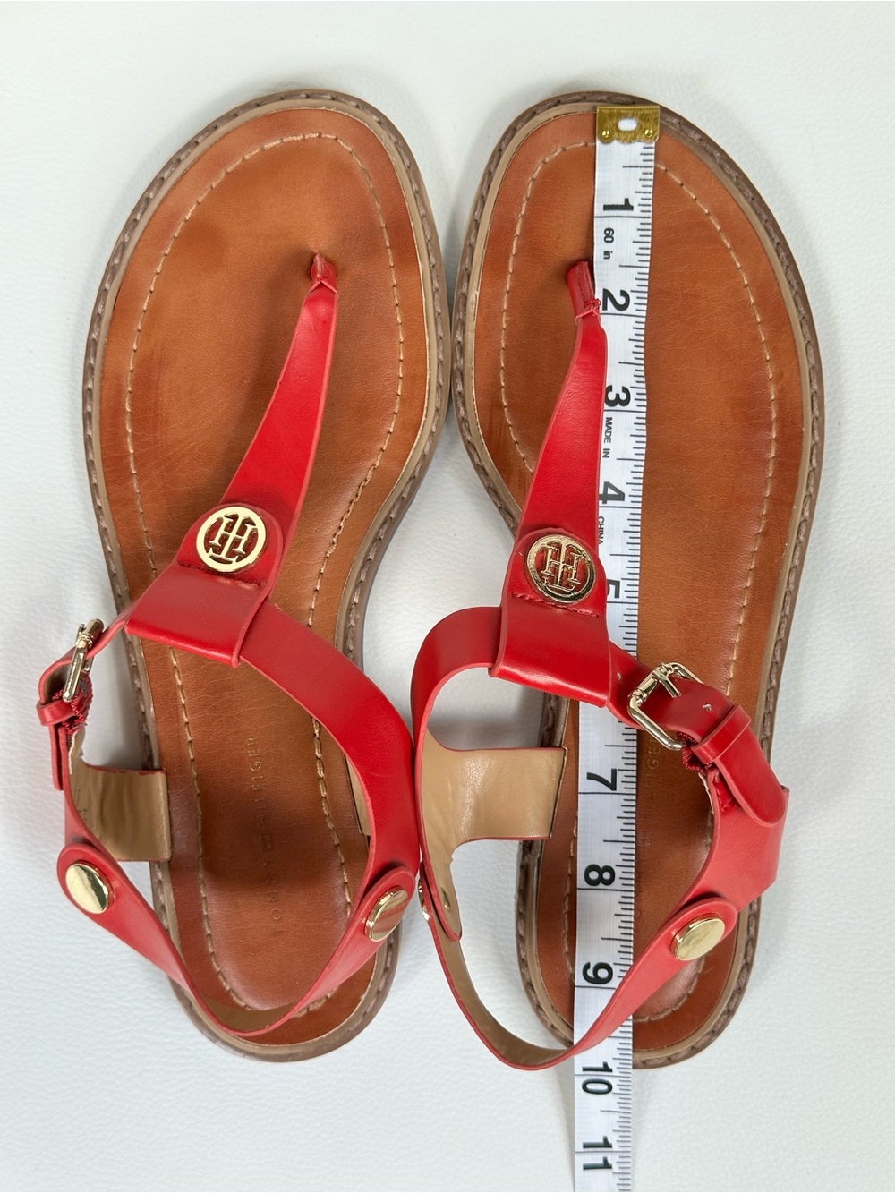 Tommy Hilfiger Thong T-Strap Open Toe Buckle Closure Red Sandal Women’s Size 7.5 - Picture 14 of 15